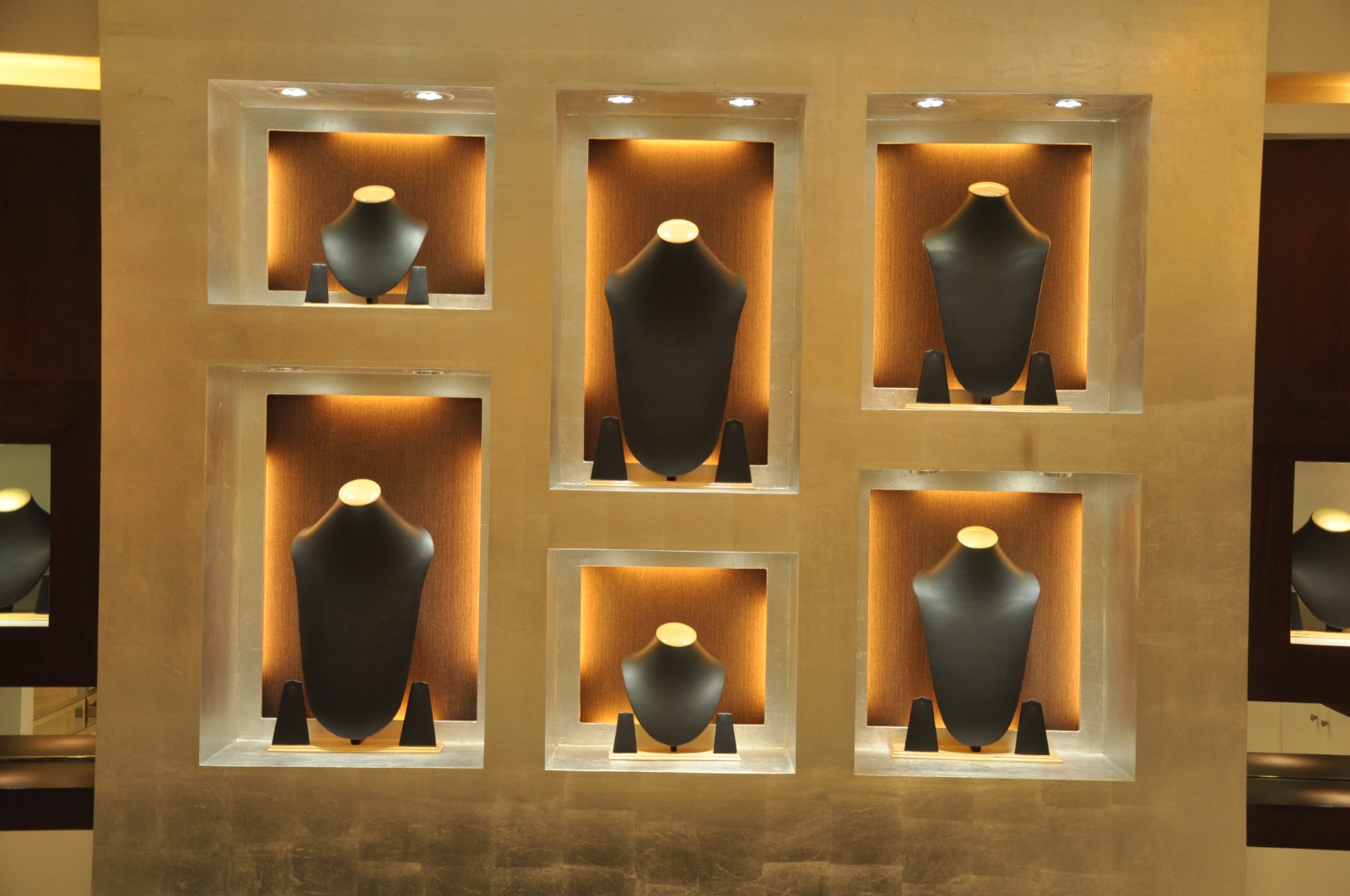 Commercial - View 8