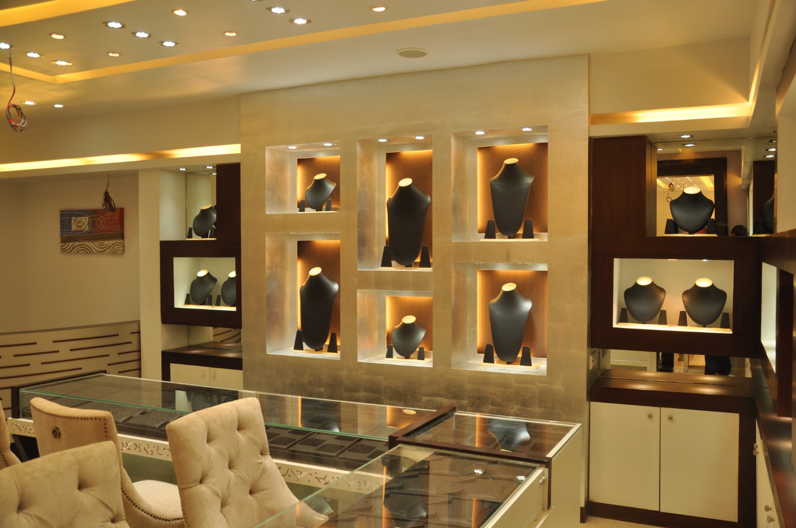 Commercial - View 10