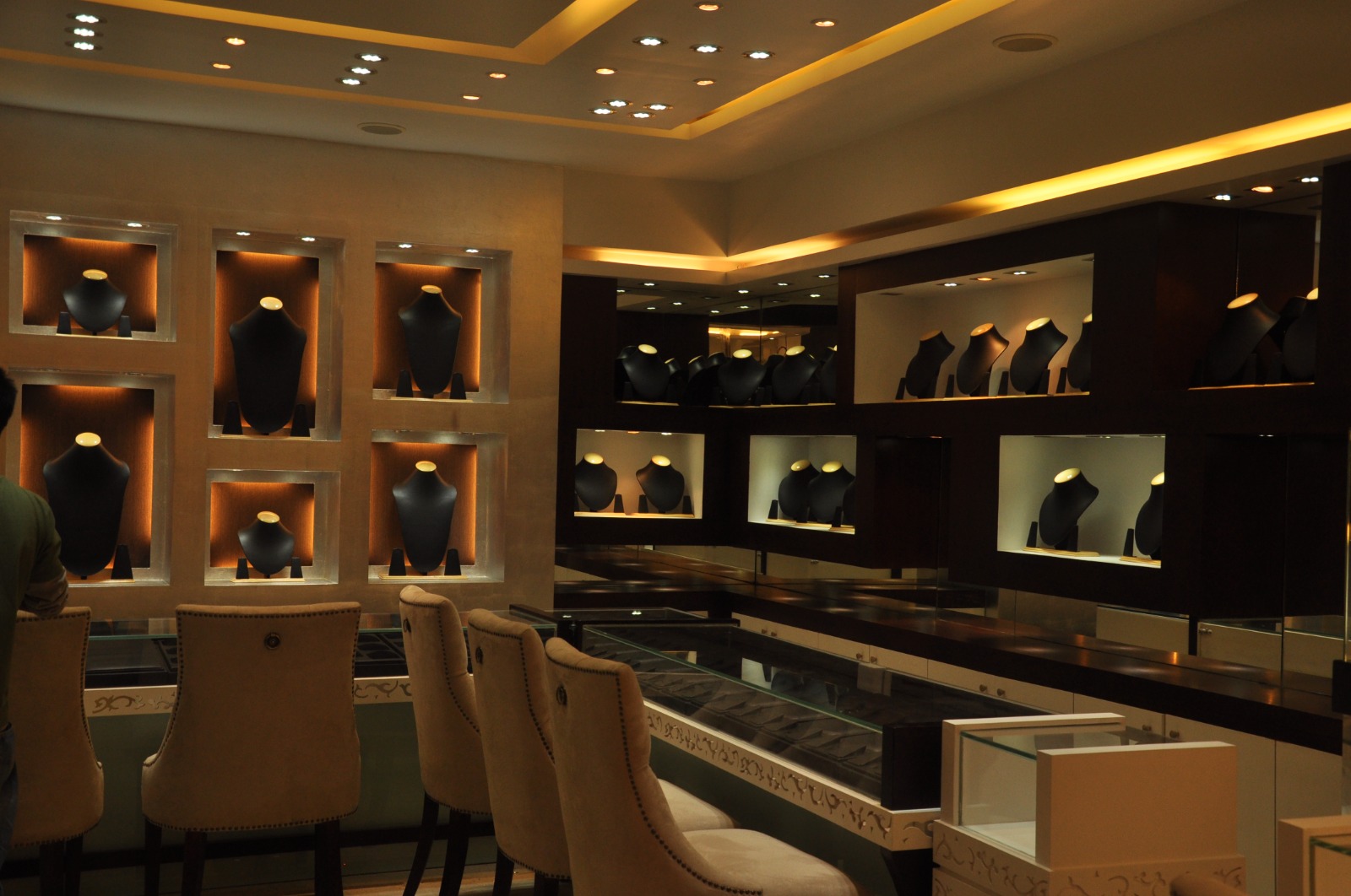 Commercial - View 25